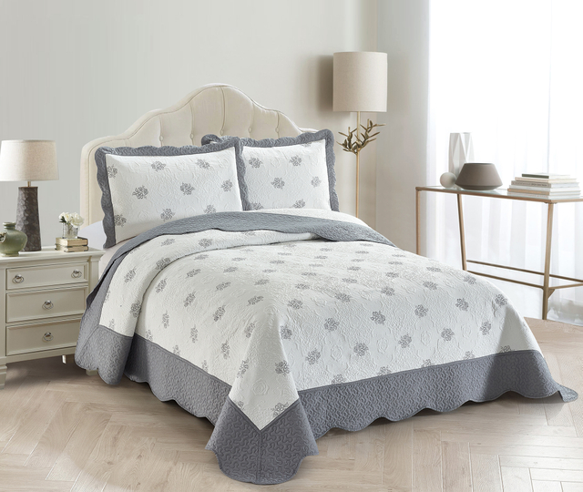 Solid Microfiber Embroidery Quilt