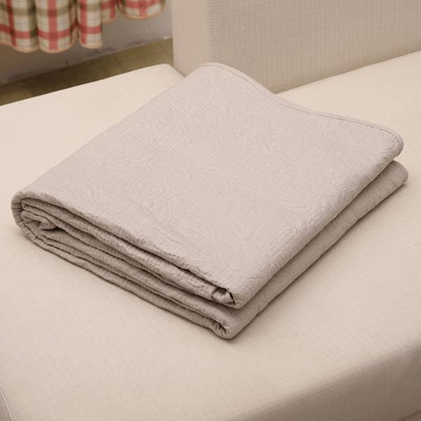 Solid Microfiber Embroidery Quilt