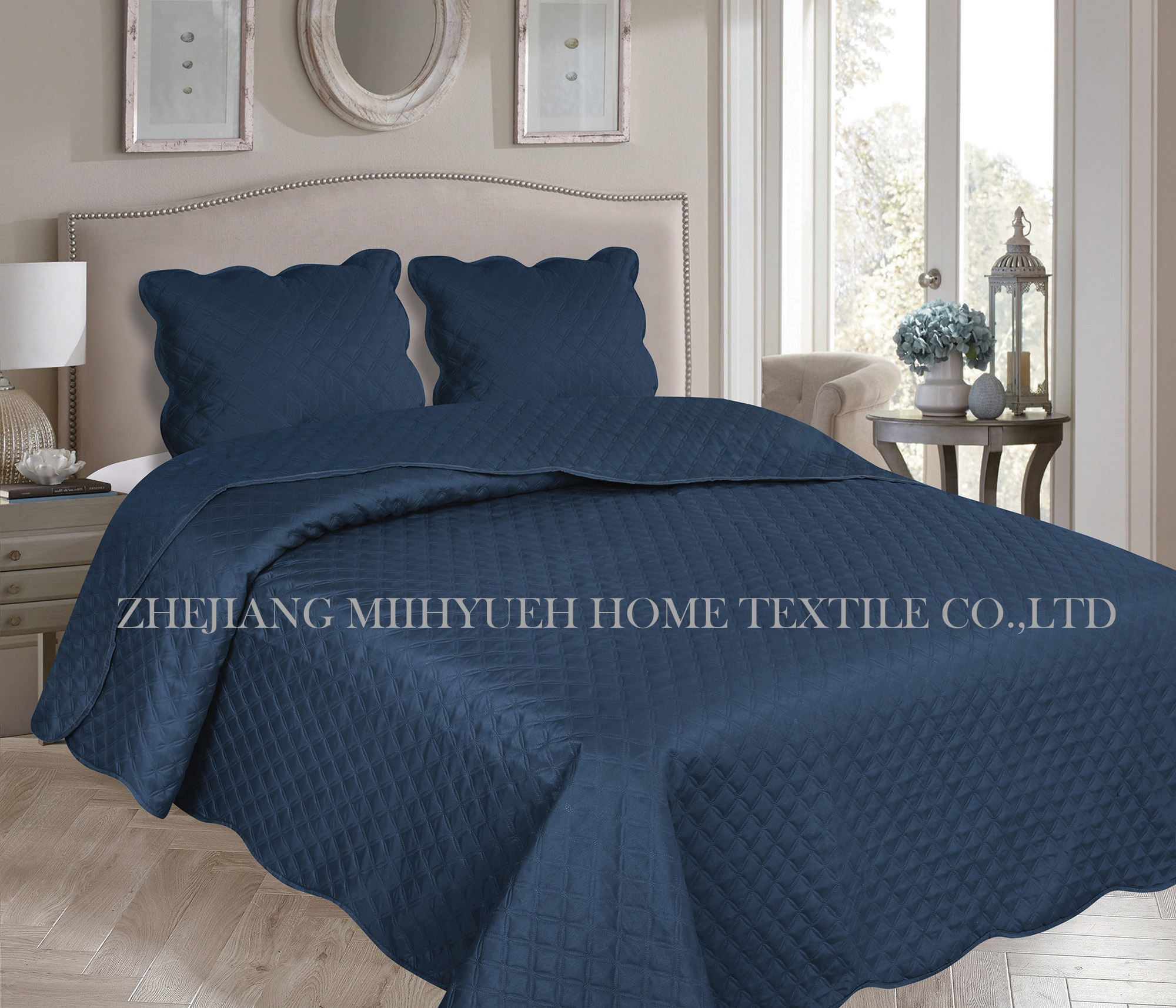 Solid Microfiber Basic Ultrasonic Quilt