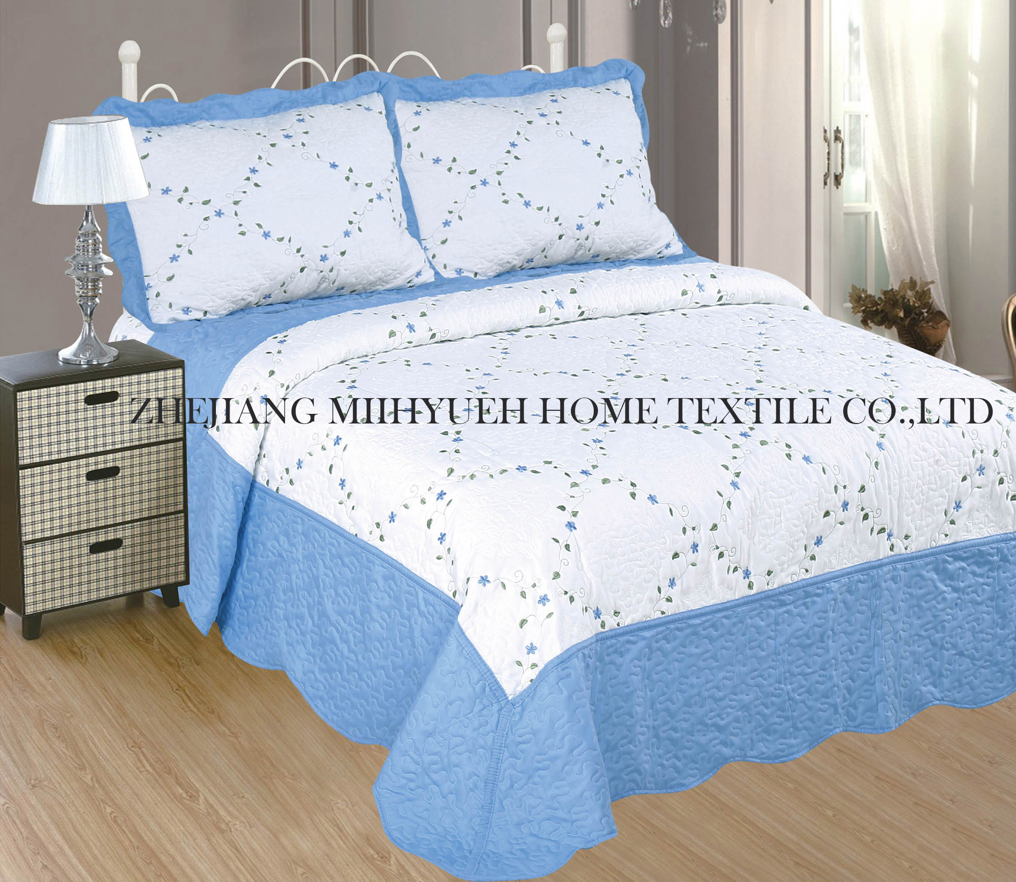 Solid Microfiber Embroidery Quilt