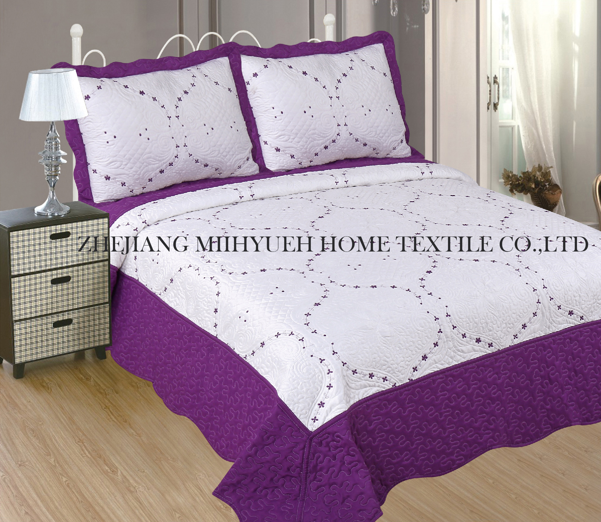 Solid Microfiber Embroidery Quilt