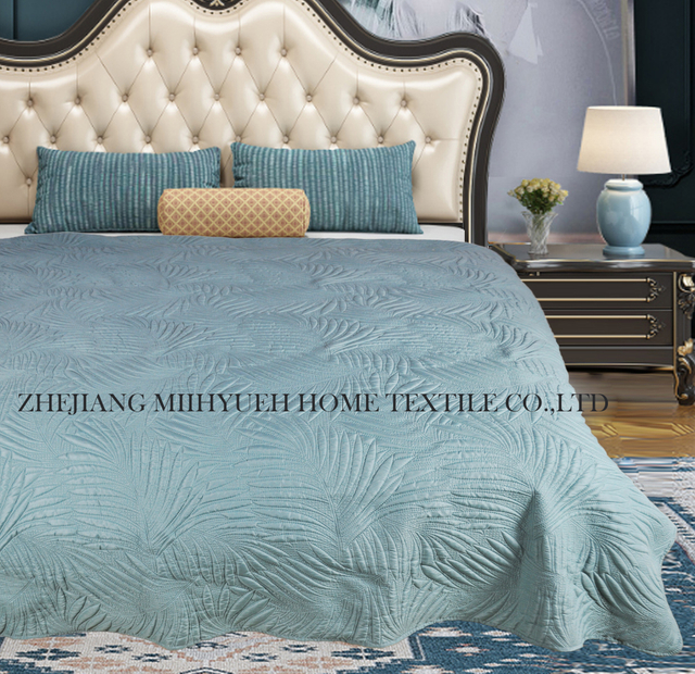 Solid Microfiber Basic Ultrasonic Quilt