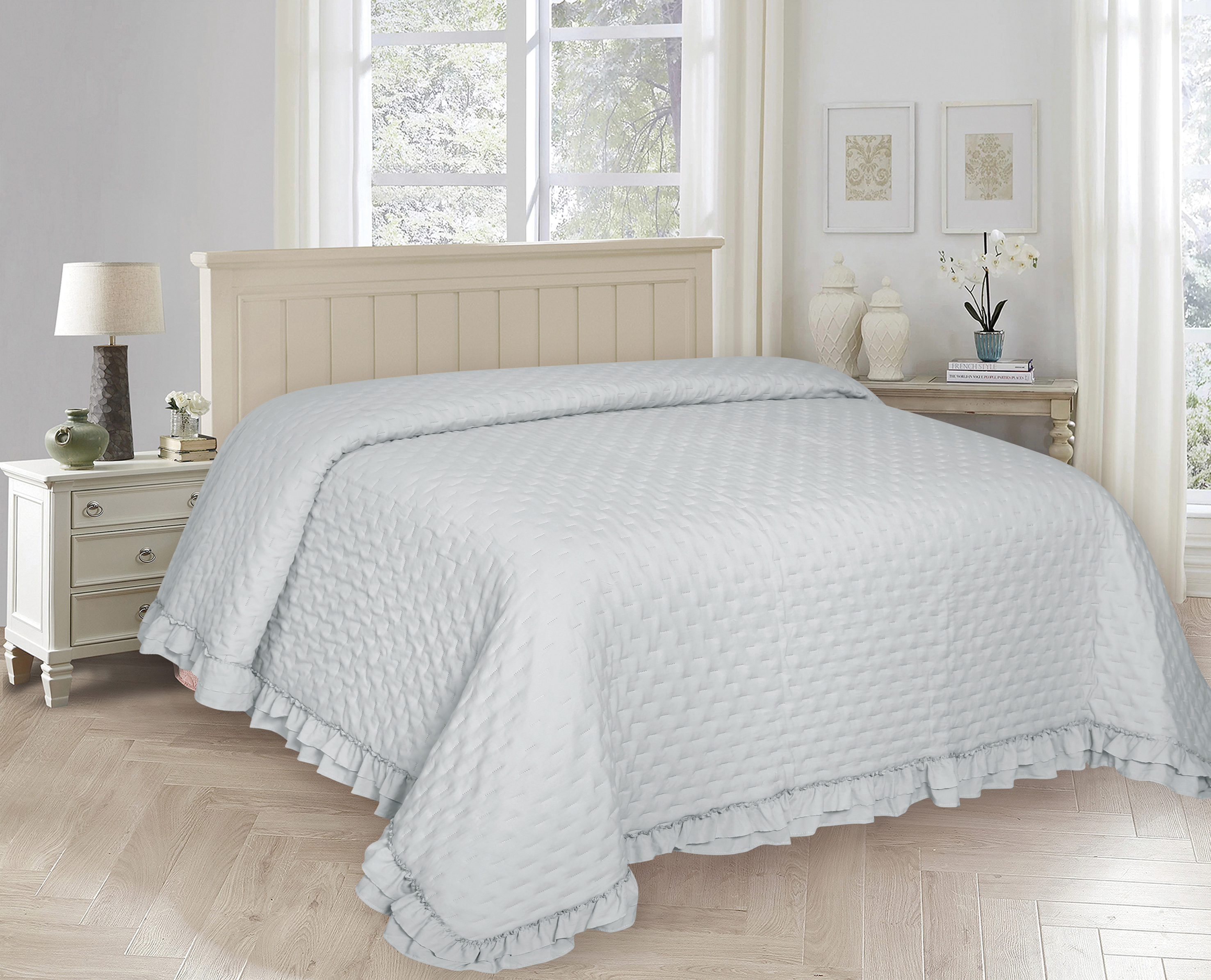 Prewashed Microfiber Ultrasonic Quilt with Ruffles