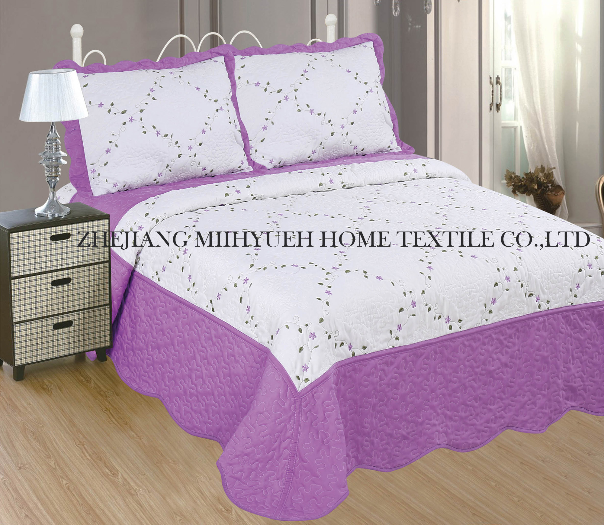 Solid Microfiber Embroidery Quilt