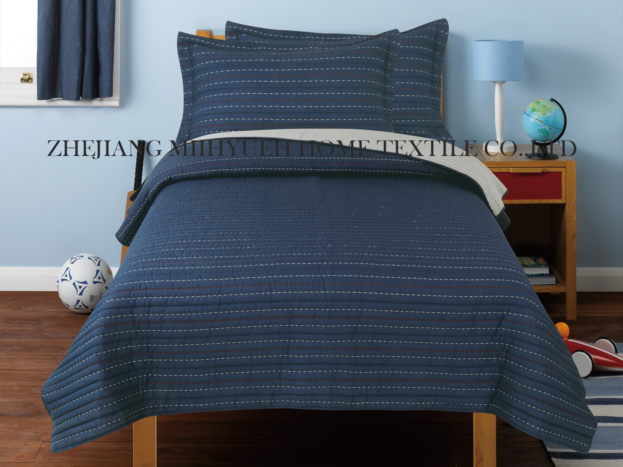 Solid Microfiber Embroidery Quilt