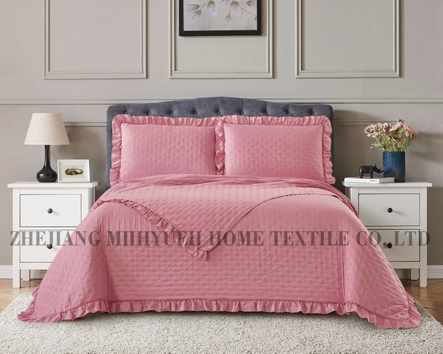 Solid Microfiber Ultrasonic Quilt with Ruffle