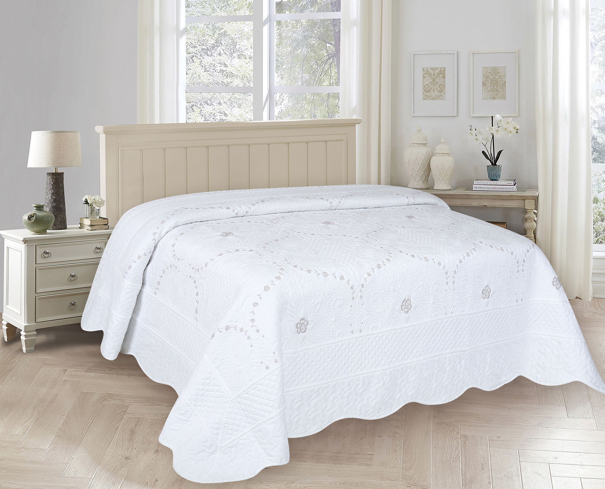 Solid Microfiber Embroidery Quilt