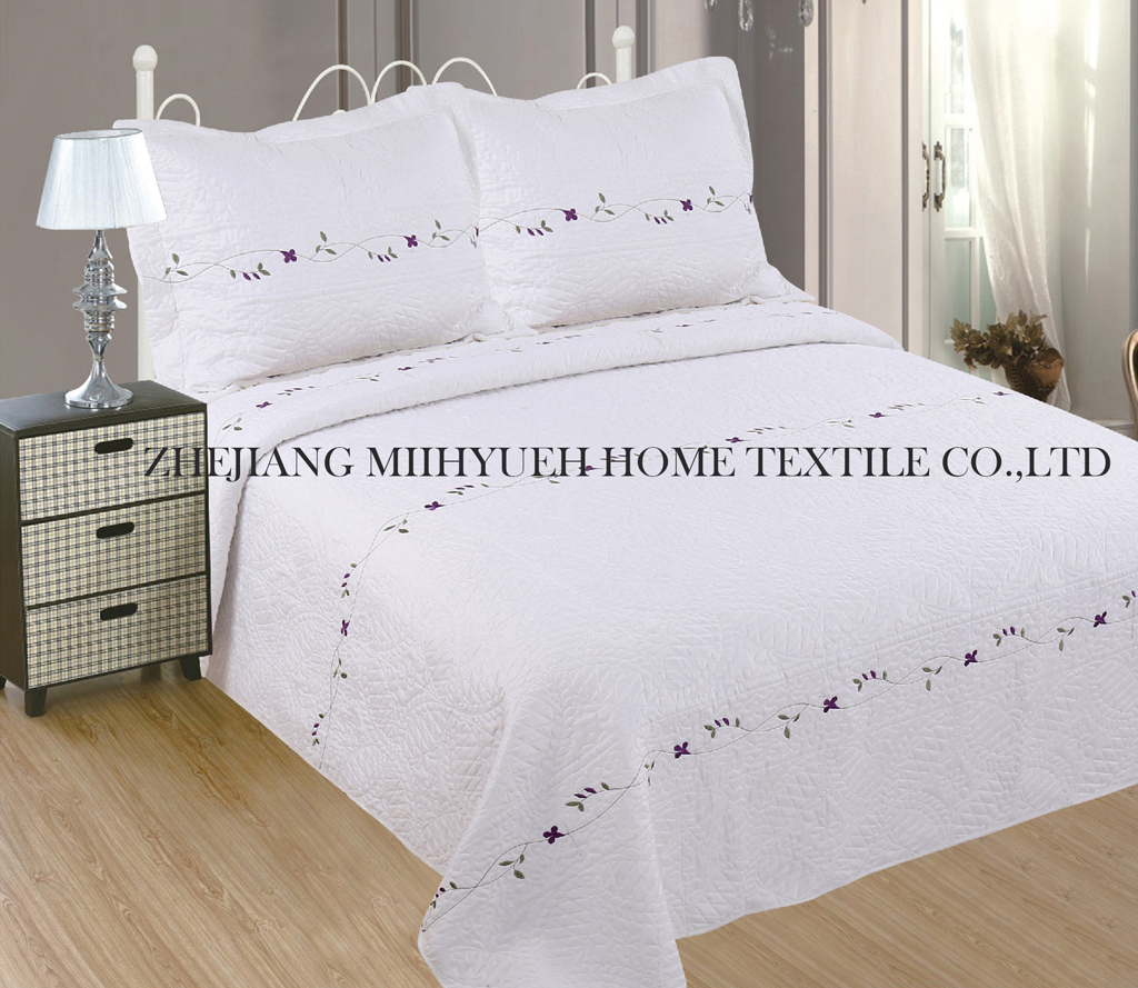 Solid Microfiber Embroidery Quilt