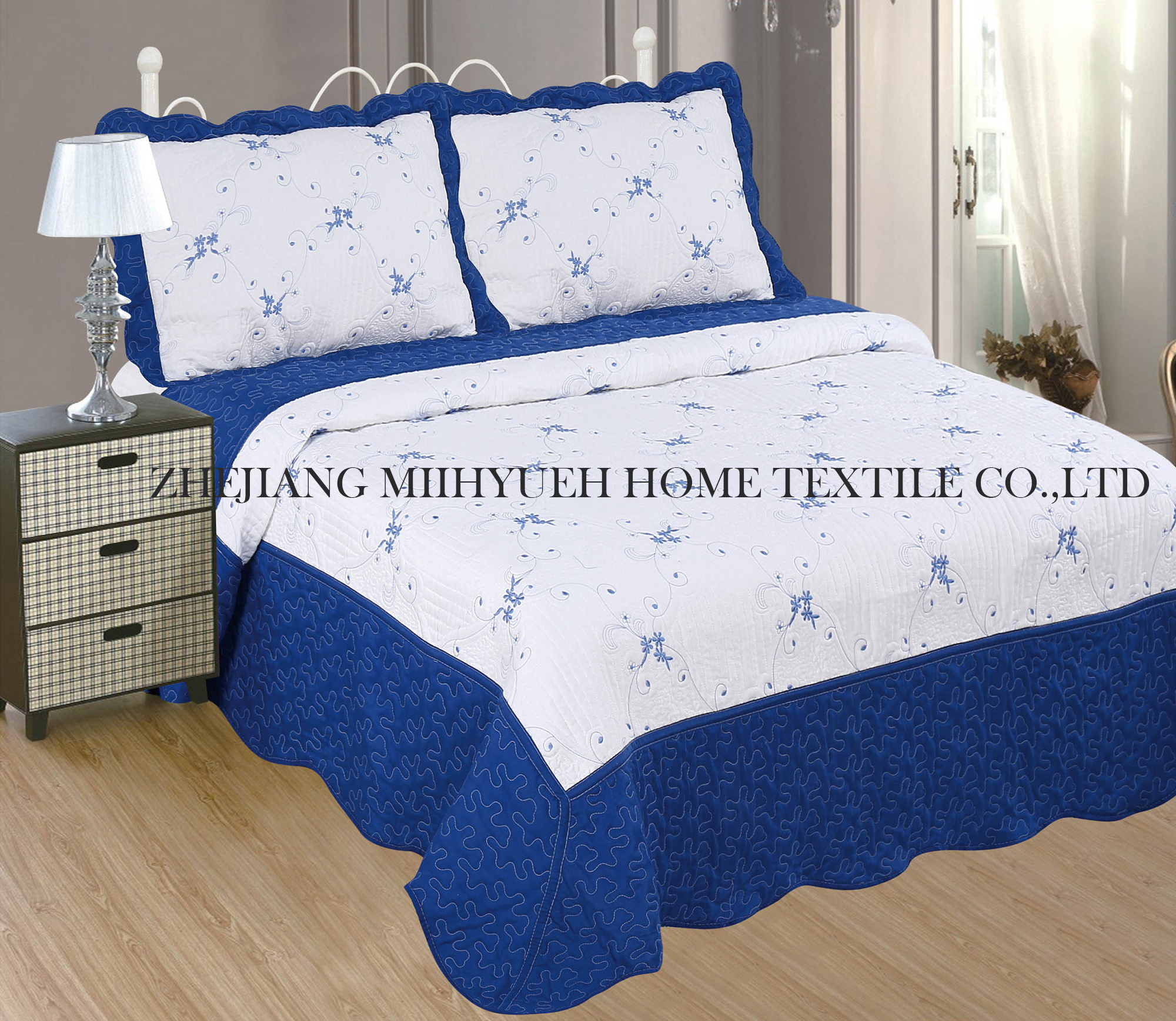 Solid Microfiber Embroidery Quilt