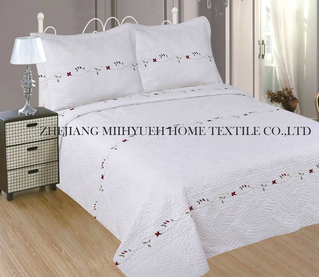 Solid Microfiber Embroidery Quilt