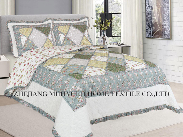 Adult Printed Microfiber Stitching bedspread Quilt set 