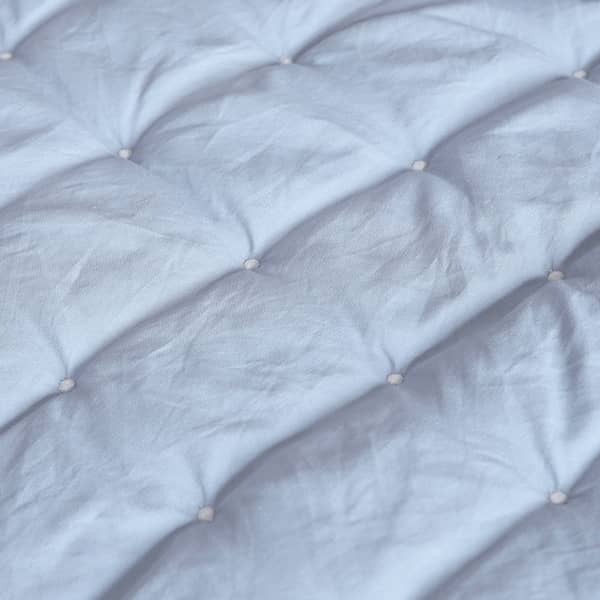 Stone Washed Microfiber Embroidery Quilt