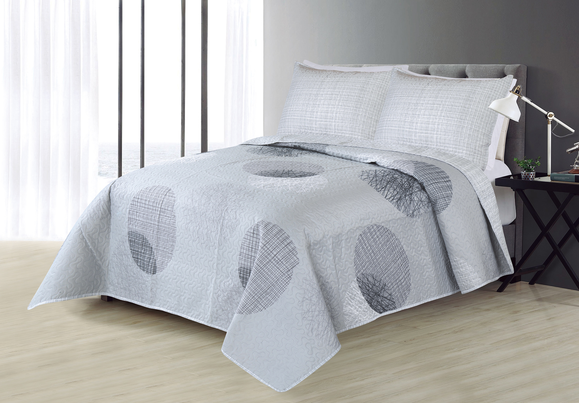 Adult Printed Microfiber Light Weight Ultrasonic Quilt set 