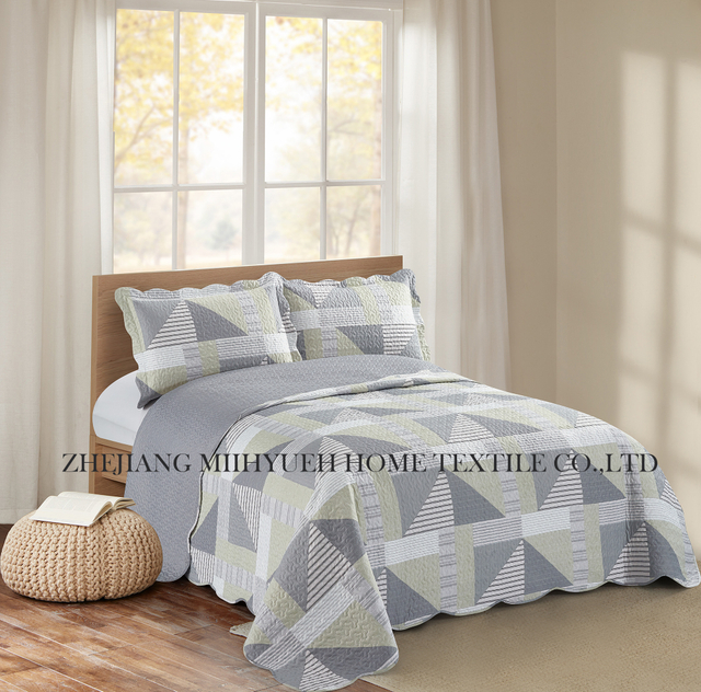 Adult Printed Microfiber Stitching Quilt set 