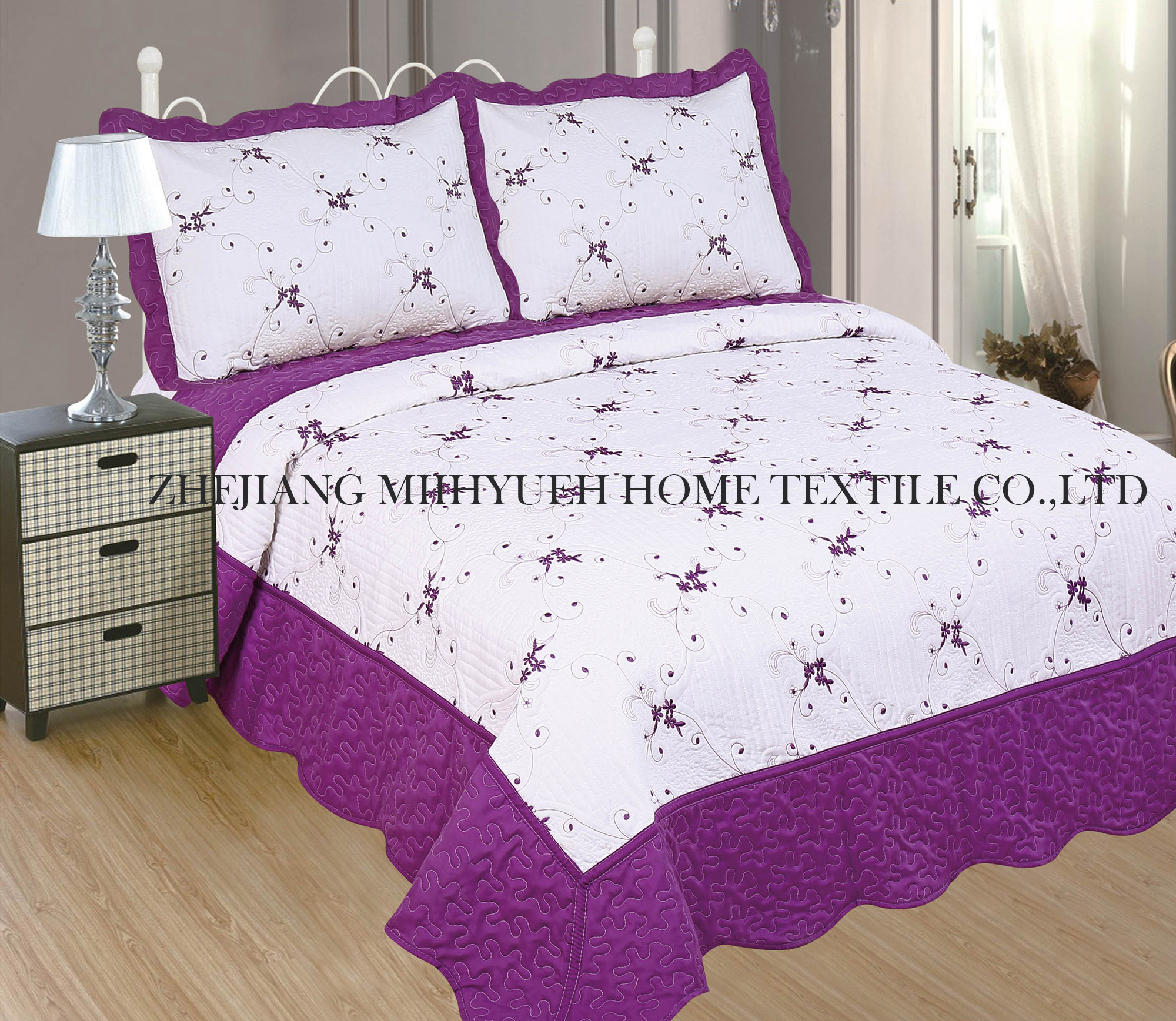 Solid Microfiber Embroidery Quilt