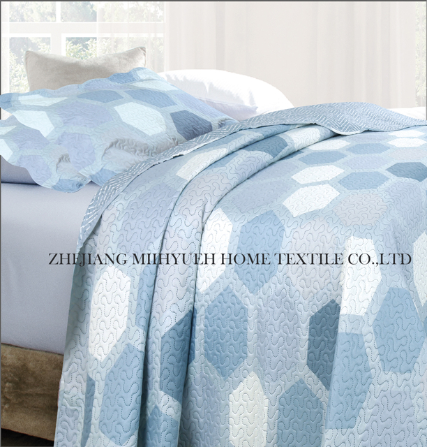Adult Printed Microfiber geometric pattern Ultrasonic Quilt set 