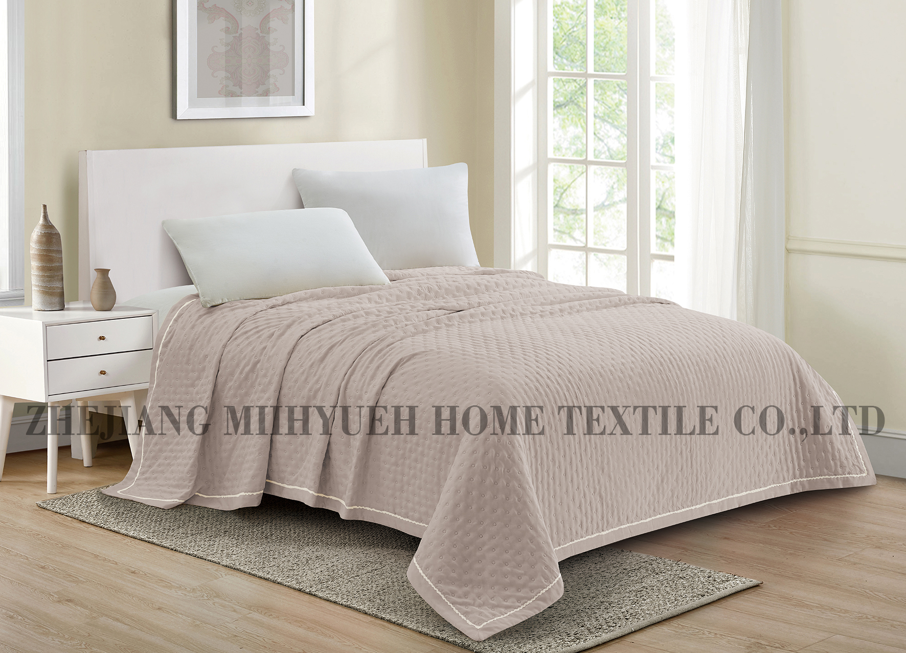 5cm Wide Border Solid Microfiber Pinsonic Quilt with solid lace