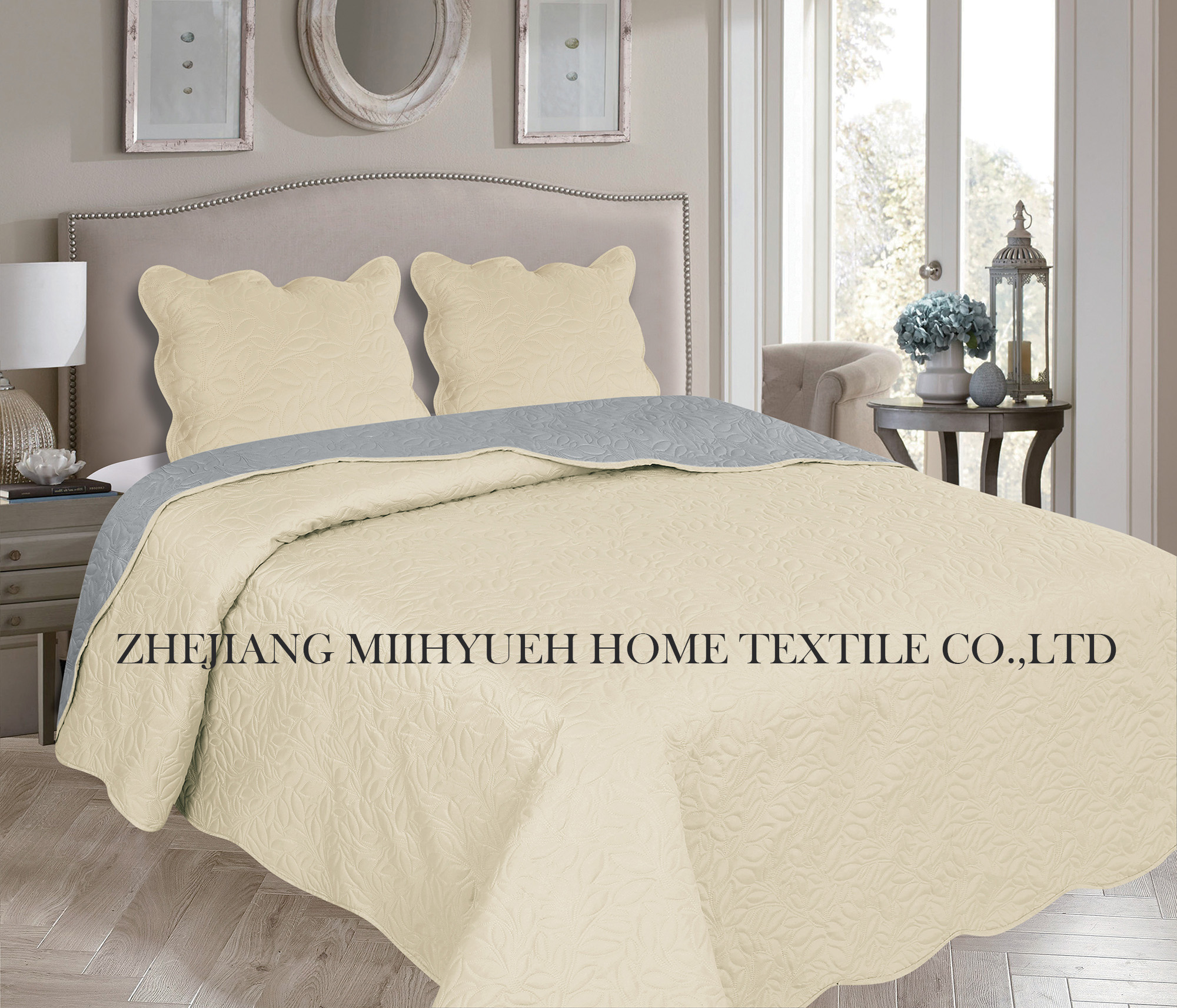 Solid Microfiber Basic Ultrasonic Quilt