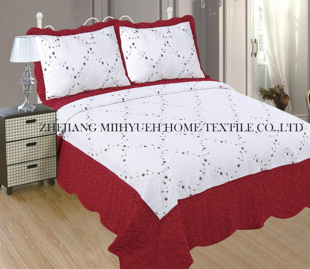 Solid Microfiber Embroidery Quilt
