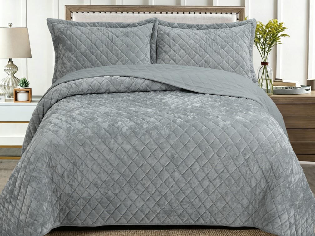 Frosted Dutch Velvet Stitching Bedspread Set