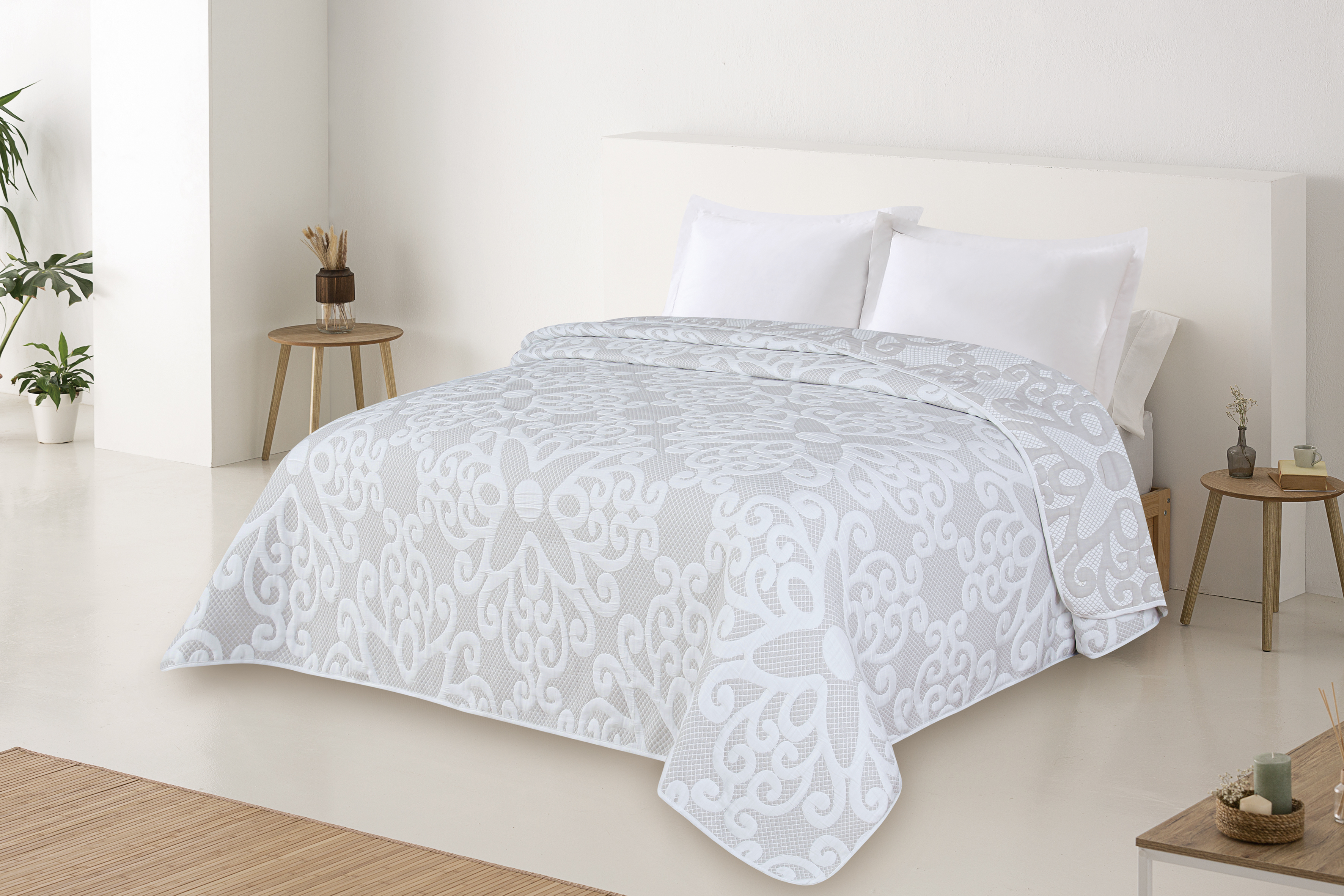 Jacquard Bedspread