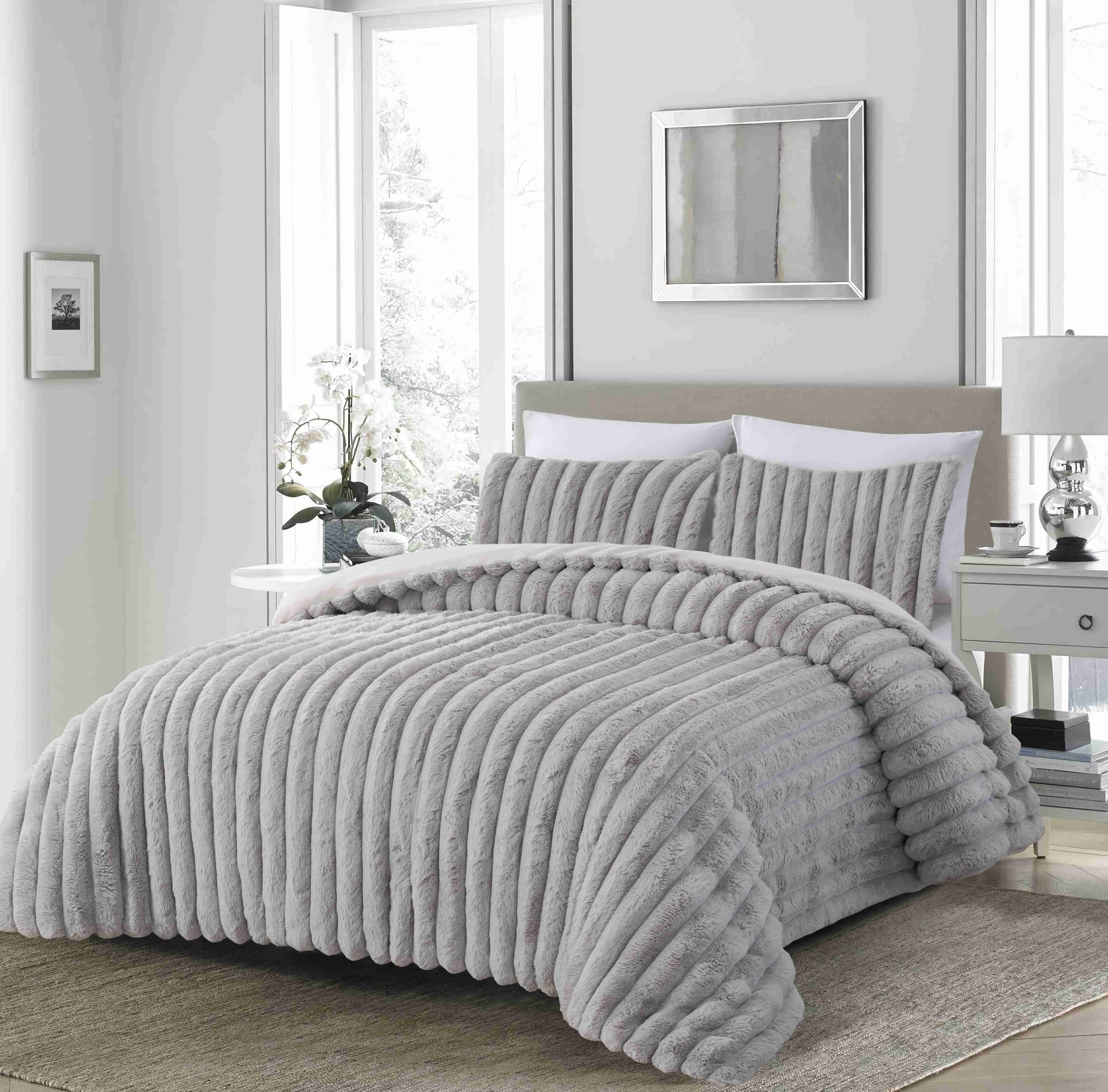 Stripe Rabbit+Flannel Duvet